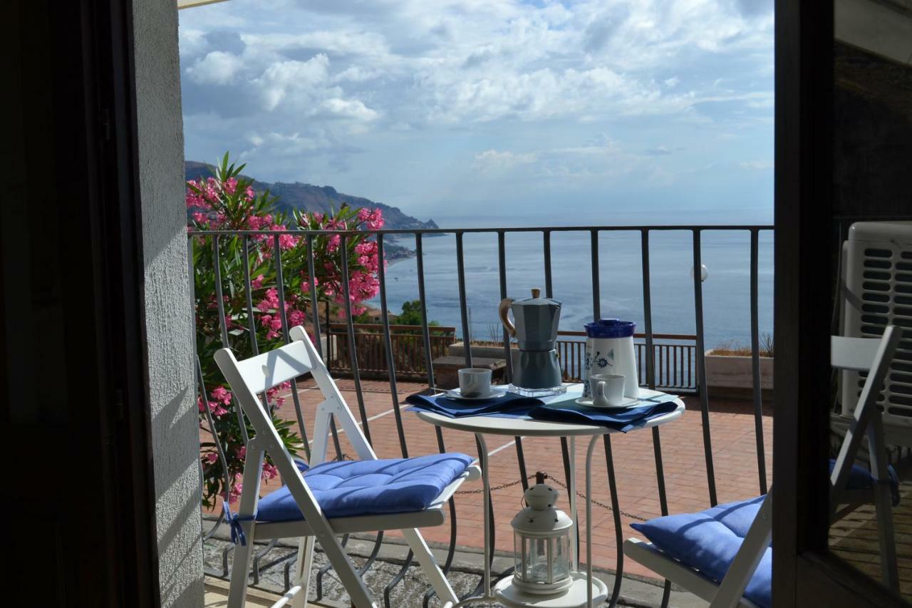 Charming Place 2 Ταορμίνα Εξωτερικό φωτογραφία